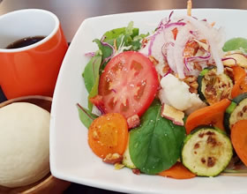 サラダランチ